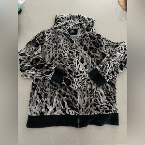 Oversized Gray and Black Leopard Jacket